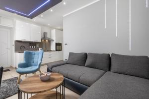 Rijeka Old Town Apartment 