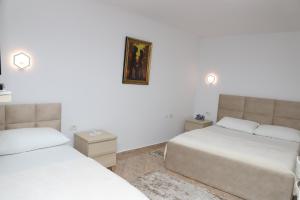 Downtown Apartment 2