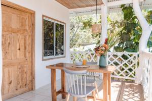 Cuatro Vientos Lodge & Apartments - Mal País, Costa Rica