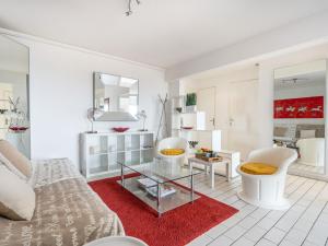 Apartment Soleil Bleu-8 by Interhome