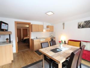 Apartment Schweiberer-3 by Interhome