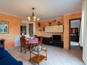 Apartment Villa Paradiso - DOL191 by Interhome