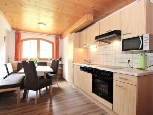 Apartment Alpin by Interhome