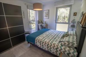 Beautiful 78m With 2 Balconies In Saint Raphaël