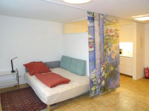 Edith`s Apartment