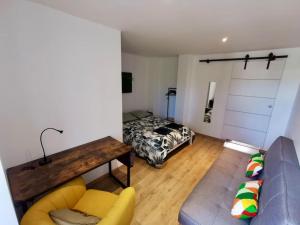 Appartements Appart’ Wifi & Netflix avec terrasse privative :) : photos des chambres