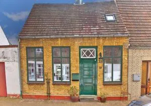 Friedrichstadtnixe, meerchenhaftes Haus mit Sauna - Sankt Annen