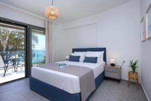 ALMYRA seafront residence