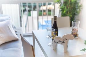 Sun Coast Benalmádena -- Superb studio with 4 pools, gardens & breakfast