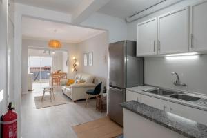 Terrace Vila II by An Island Apart