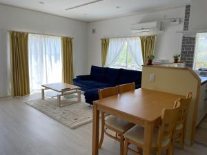 Holiday Villa 旅生