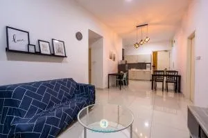 Lovely 4-bedroom condo with pool for 6 pax - Cheras - Kampong Pandan Quarters