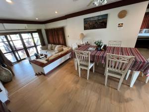 Rock Garden E28 Pool villa