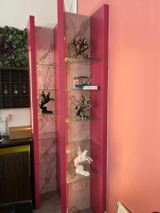 Knight Alley Hotel