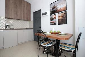 Charming 1BR apartment with bath in Quiet center of Riga