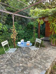 Appartements Studio calme et confortable avec piscine : photos des chambres