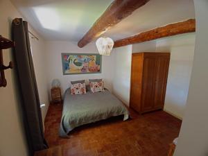 B&B / Chambres d'hotes LE MAS DES FLANERAIES : photos des chambres