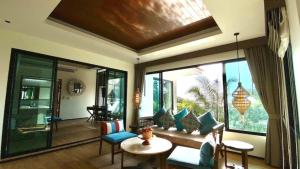 Silla Villa Kata Beach