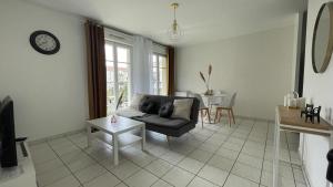 Appartements Apartment 1 bedroomed with Balcony 10min from Disneyland Paris : photos des chambres