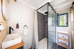 Maisons de vacances Tiny House Centre equestre - 35 mins de Paris : photos des chambres