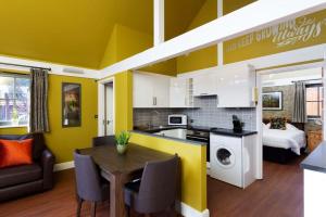 One-Bedroom Apartment room in Les Ormes Resort