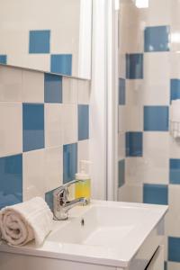 Lagos Classic by Homing