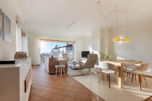 Stunning Sea View Apartment Praia DEl Rey