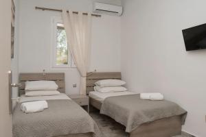 PIERINA HOUSE (by the Tsilivi beach)