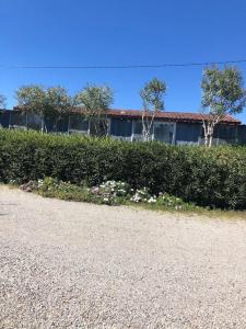 Maisons de vacances Bungalow de 2 chambres avec jardin clos et wifi a Roquebrune sur Argens : photos des chambres
