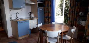 Appartements La grande bleue : photos des chambres