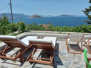 Seaside Home with Sea Views & Large Terrace