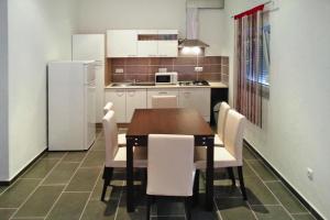 Apartment on Vir Island near the Beach