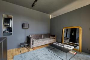 Appartements Appartement artiste atelier bail mobilite Palais Royal : photos des chambres