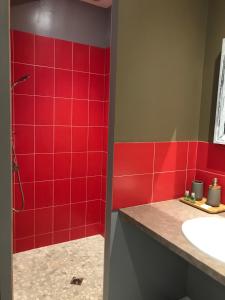 B&B / Chambres d'hotes Le Clos du Peintre : Chambre Double - Vue sur Piscine