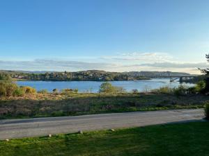 No 2 The Cairns, Unwind in Style