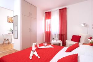 Apartment Franičević with spacious terrace and beautiful view