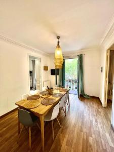 Big and Bright Apartment BCN