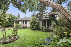 The Secret Garden - BYO Linen