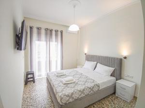 Fully renovated apartment close to the bus station and the city center!