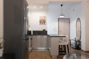 Amazing apartment 2 min to Acropolis