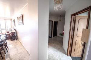 Sea and sunset view apartment in Funchal