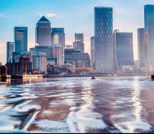 Canary wharf Luxury apartment