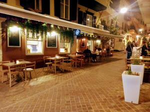 Apartment (2-4 Adults) room in Caza Latina
