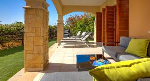 Apartment KZ01 - Modern ground floor apartment in the heart of Aphrodite Hills Resort