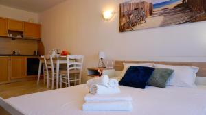 Ваканционни Апартаменти Калиакрия - Holiday Apartments Kaliakria