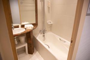 Hotels Grand Hotel Du Lido : photos des chambres