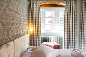 Hotels Hotel Suisse : photos des chambres