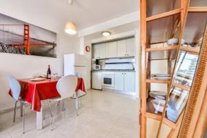 Apartamentos Zafiro (2-8º-B)