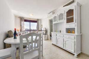 Apartamentos Zafiro Atico (2-12º-C)