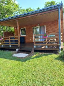 Chalet 2 pers. + Bébé